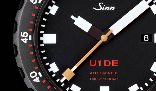 Часы Sinn U1 DE