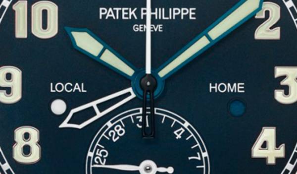 Часы Patek Philippe Calatrava Pilot Travel Time