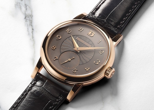 Стоимость часов Simplicity на аукционе составила 1,5 млн долларов
