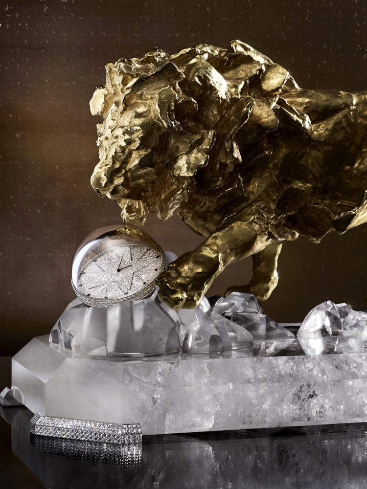 Интерьерные часы Chanel L'Esprit du Lion