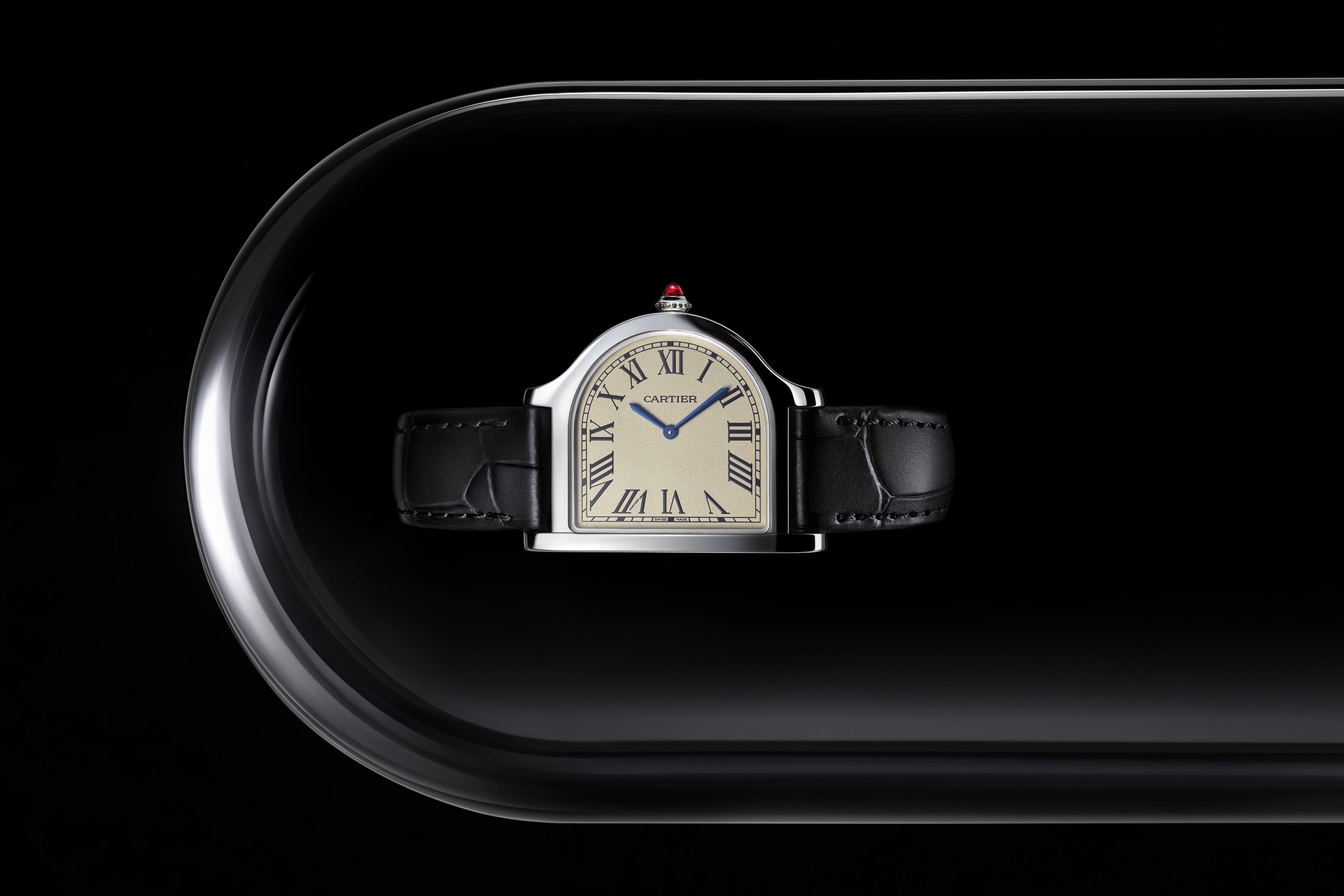 Часы Cloche De Cartier