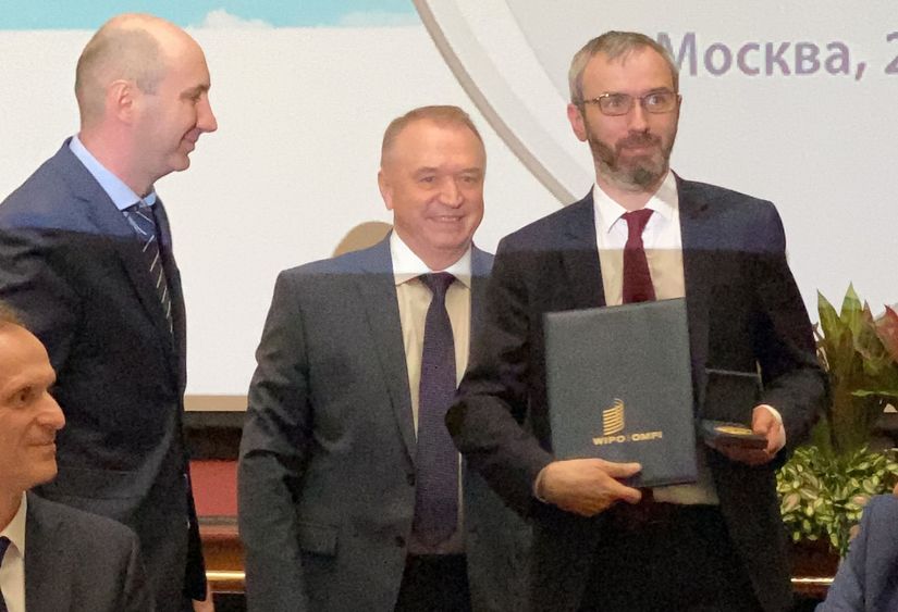 Константин Чайкин получил золотую медаль WIPO