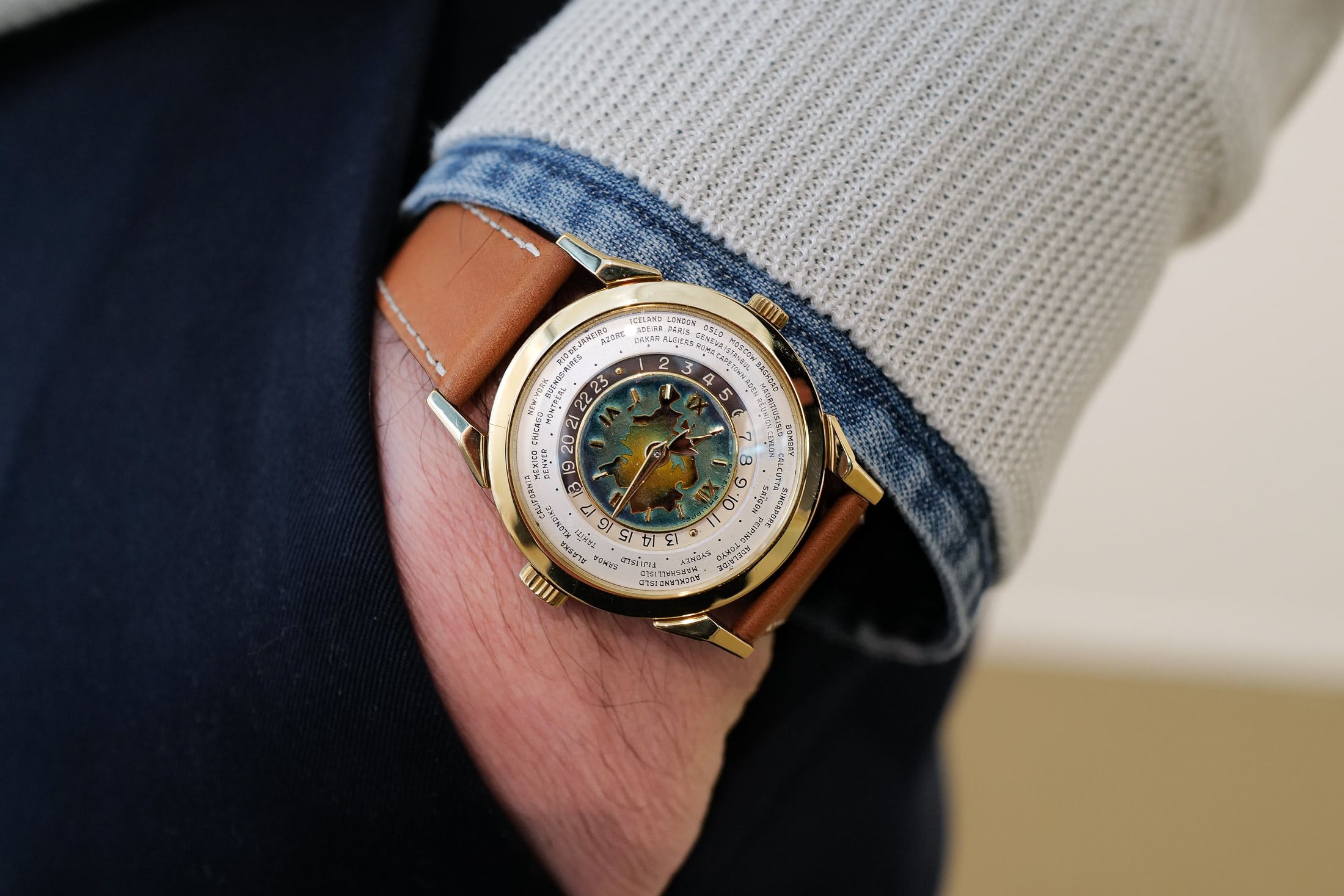 Часы Patek Philippe ref. 2523 «Eurasia Dial»