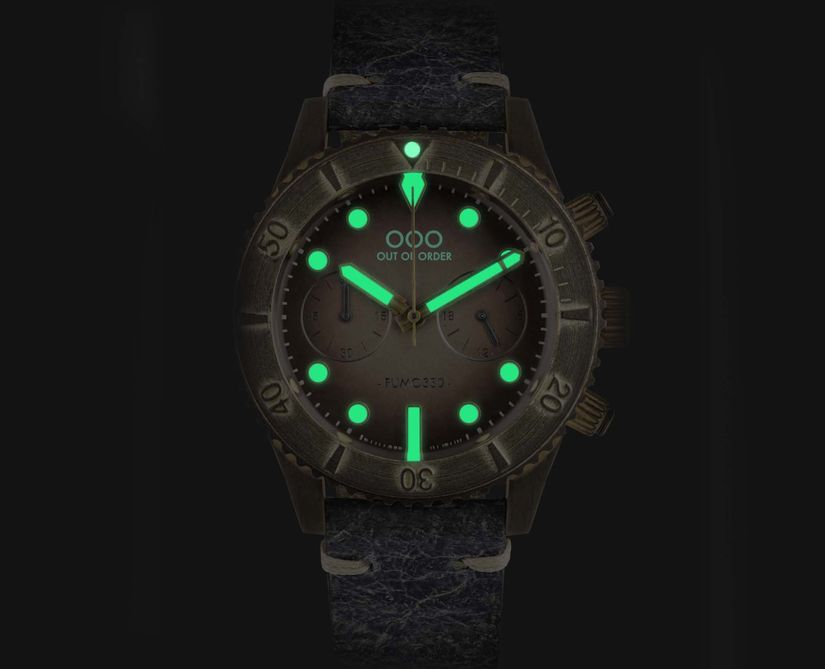 Часы Out Of Order, модель FUMO330