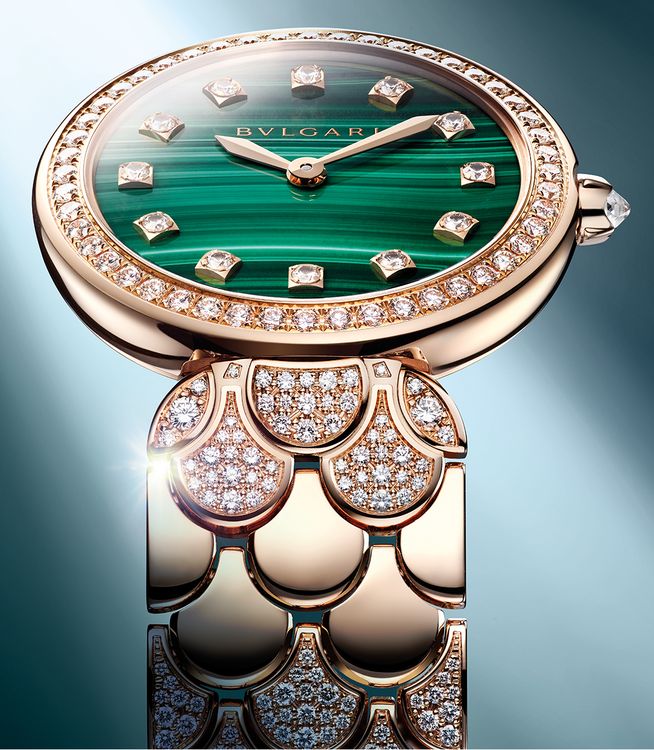 Часы Bvlgari Divas’ Dream с циферблатом из зеленого малахита