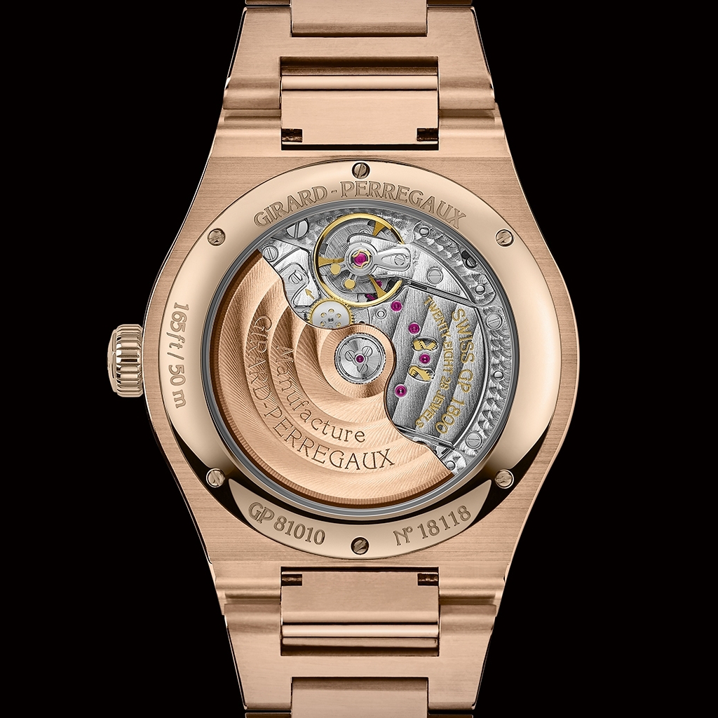 Часы Girard-Perregaux Laureato 42 мм Pink Gold & Onyx