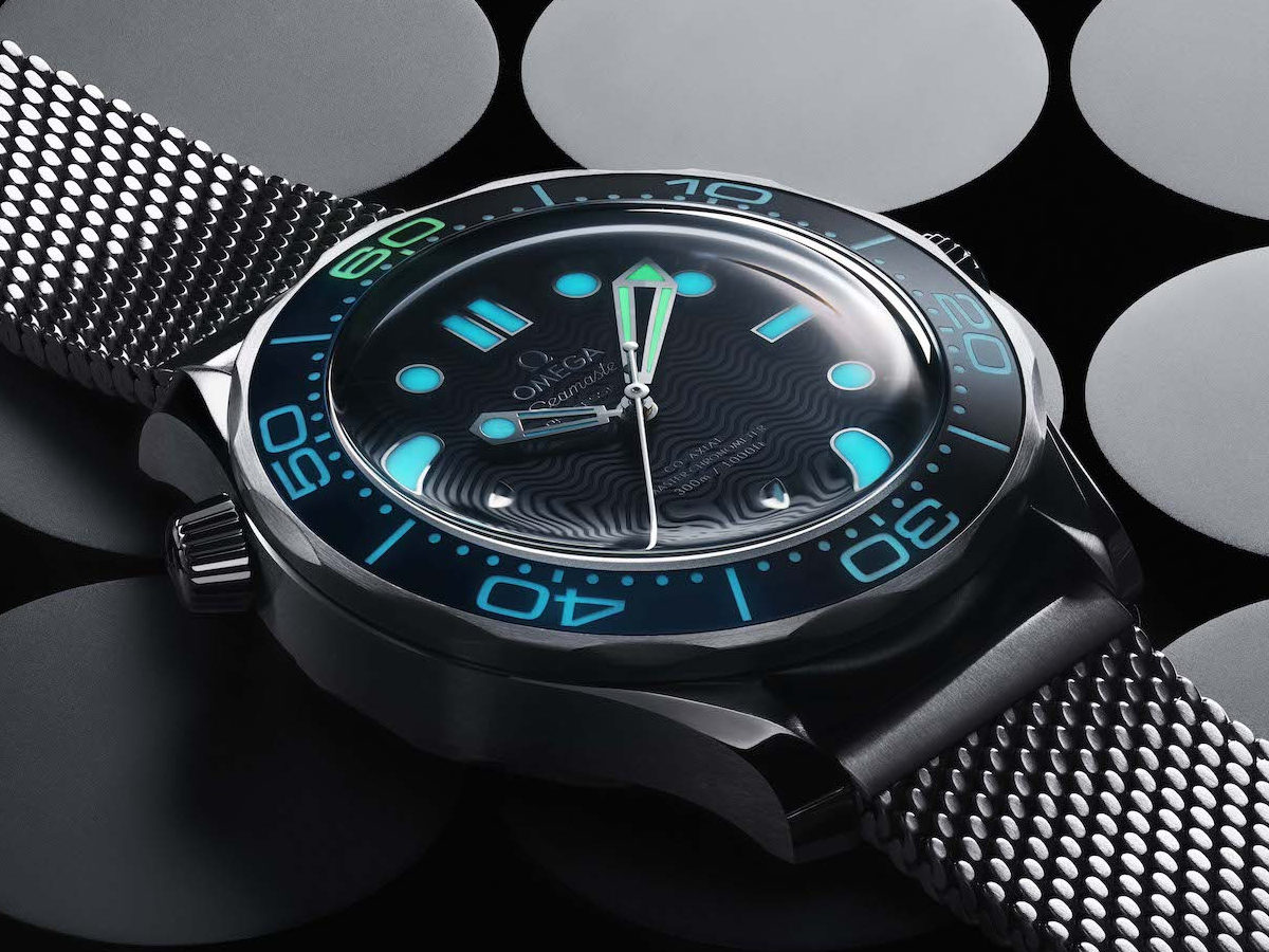 Часы Omega Seamaster Diver 300M James Bond 60th Anniversary