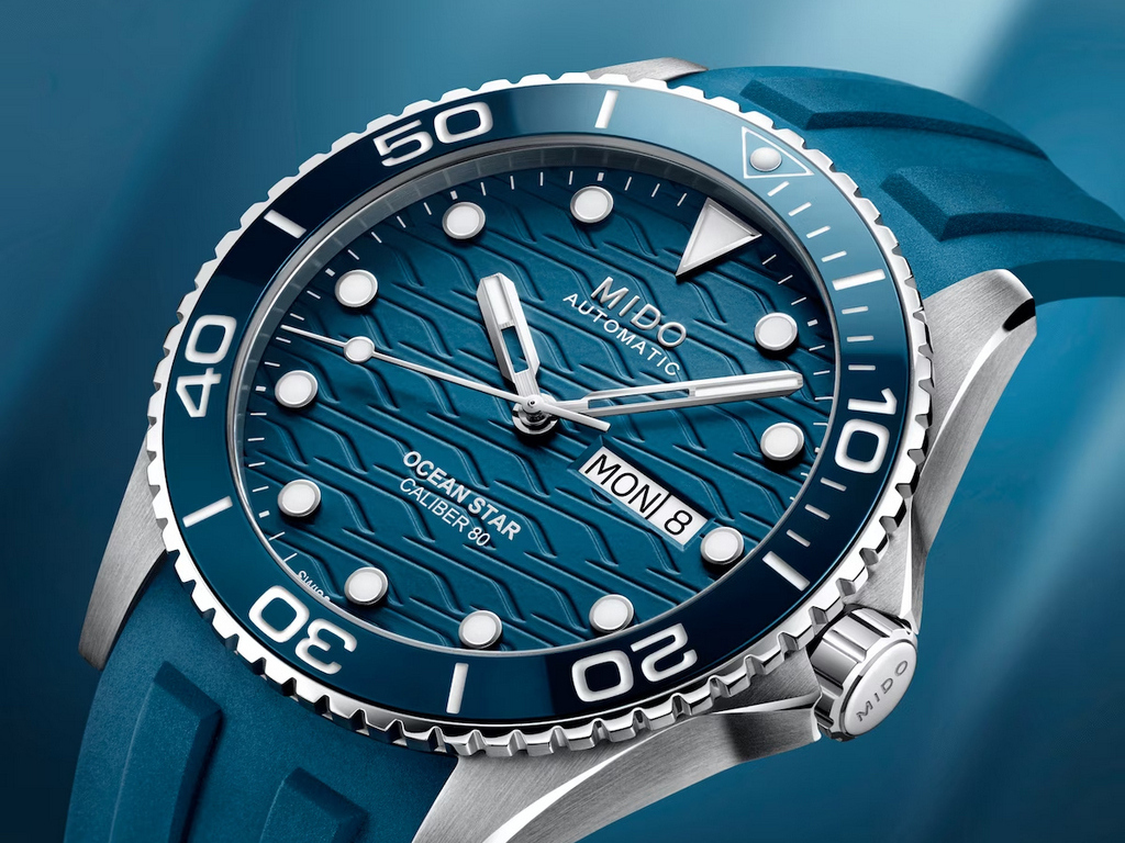 Часы Mido Ocean Star 200C Blue на синем каучуковом ремешке