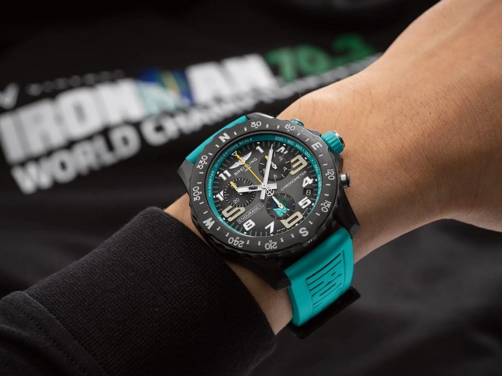 Часы Breitling Endurance Pro IRONMAN (2023)